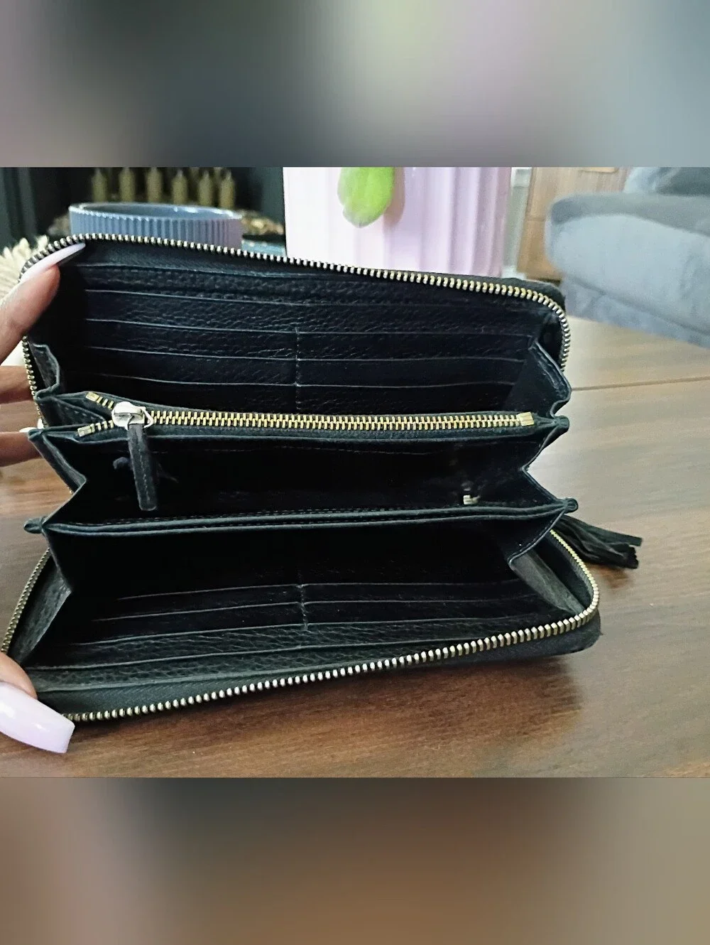 Gucci Soho Black Pebbled Leather Zip Around Wallet Tassel (As-Is)